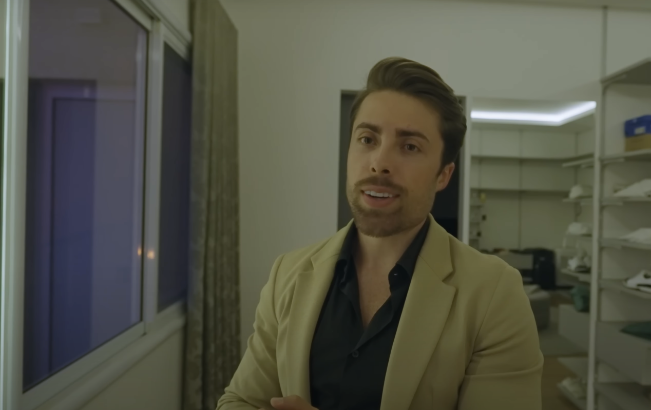 Mulheres Prósperas Qual é a mulher que não sofre ou teme com a solidão, relacionamentos difíceis, depressão e cobranças? Prosperidade vai muito além de ter sucesso financeiro. Entender a abundância e todo seu fluxo traz Prosperidade, proporcionando um alinhamento e uma harmonia nos campos mais importantes da vida da Mulher. William Sanches, Coach e Espiritualista, especializado no público feminino, ensina através de técnicas e exercícios como descobrir e desenvolver a verdadeira abundância existencial. Aproveite a oportunidade e saiba mais no site: [aio_button align="none" animation="none" color="orange" size="medium" icon="none" text="Sim Quero ir ao site Agora " target="_blank" relationship="nofollow" url="https://www.comprasdigitais.com.br/recomenda/M11868877P"] Aprenda nesse curso a criar um circulo virtuoso em você! Produtor: CRESCER VOCE LTDA Email de Suporte: william@williamsanches.com.br